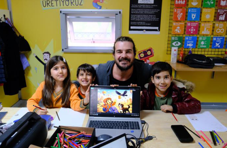 Yapay Zekâ Atölyelerimiz Çocuklarla Buluşmaya Devam Ediyor içerik görseli.